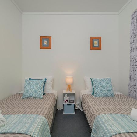 Ocean Serenity Apartments Whitianga Ngoại thất bức ảnh